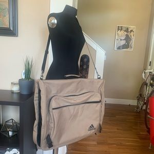 Adidas suit traveler